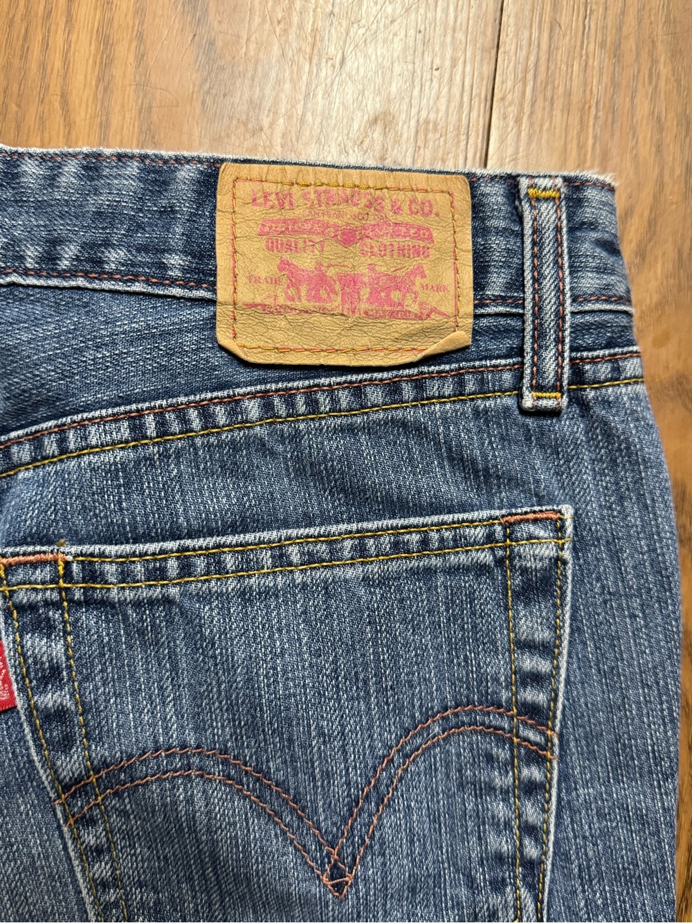 Levi's 519 Classic Blue Flare Boot Cut Jeans Y2K Casual School Weekend Vintage - Picture 5 of 11
